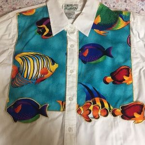 Quacker factory vintage fish shirt size M